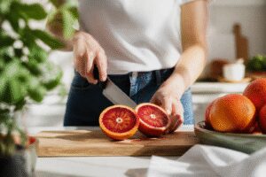 Laranja Moro vale a pena para perder barriga? Entenda como funciona e o que esperar